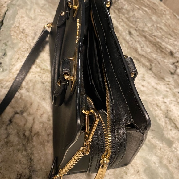 Michael Kors purse - Picture 2 of 5